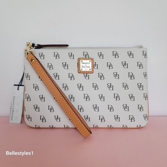 DOONEY & BOURKE Blakely Signature Logo Print Large Wristlet- Bone color ⭐ - Picture 3 of 16